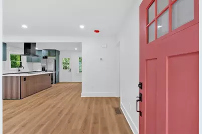 2172 Polar Rock Terrace SW, Atlanta, GA 30315 - Photo 7