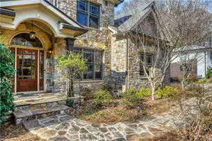 2368 Melinda Dr NE, Atlanta, GA 30345 - Photo 3