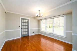 6420 Phillips Pl, Lithonia, GA 30058 - Photo 15