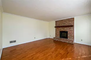 6420 Phillips Pl, Lithonia, GA 30058 - Photo 7