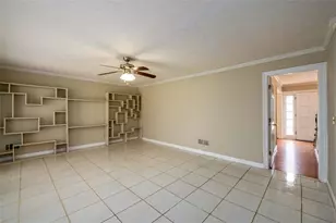 6420 Phillips Pl, Lithonia, GA 30058 - Photo 19