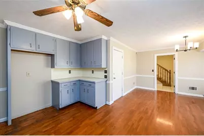 6420 Phillips Place, Lithonia, GA 30058 - Photo 13