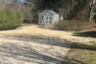 2070 Rockdale Cir, Snellville, GA 30078 - Photo 9