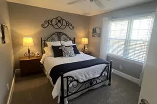 2070 Rockdale Cir, Snellville, GA 30078 - Photo 39