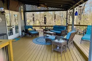 2070 Rockdale Cir, Snellville, GA 30078 - Photo 3