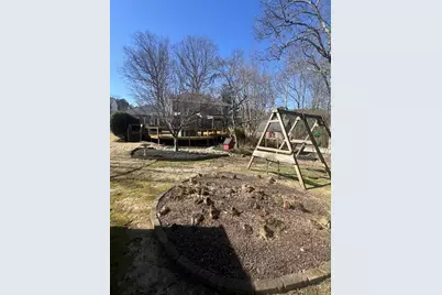 2070 Rockdale Circle, Snellville, GA 30078 - Photo 3