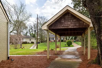 1523 Harvest Lane SE, Atlanta, GA 30317 - Photo 31