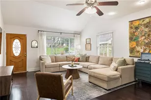 1523 Harvest Ln SE, Atlanta, GA 30317 - Photo 7