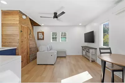 6476 Chestnut Hill Road, Flowery Branch, GA 30542 - Photo 29