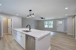 20 Beaureguard St, Cartersville, GA 30120 - Photo 11
