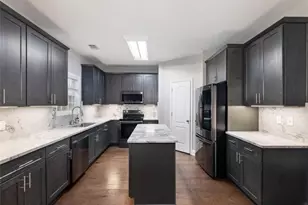 439 Vinings Ct, Winder, GA 30680 - Photo 11