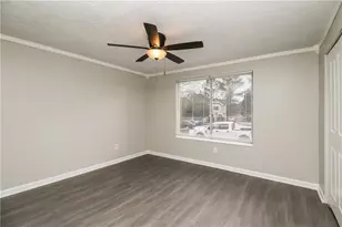 6158 Raintree Bend, Lithonia, GA 30058 - Photo 9