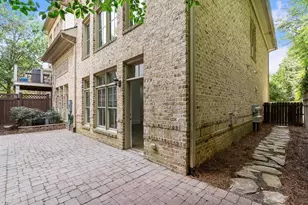 3064 Stone Gate Dr NE, Atlanta, GA 30324 - Photo 17