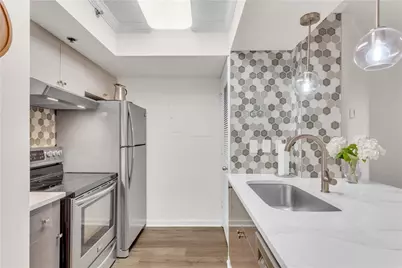 795 Hammond Drive #1402, Atlanta, GA 30328 - Photo 7