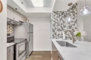 795 Hammond Dr, Atlanta, GA 30328 - Photo 7