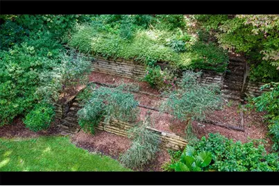 1166 Mandalay Court SW, Lilburn, GA 30047 - Photo 31