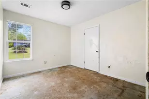 253 Deerfield Dr, Jonesboro, GA 30238 - Photo 9