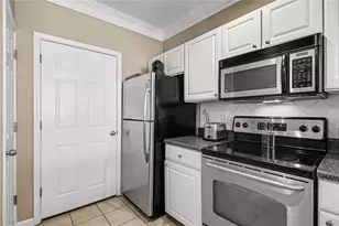 1319 Westchester Ridge NE, Atlanta, GA 30329 - Photo 17