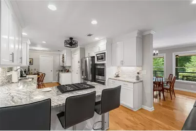 2501 Midvale Court, Tucker, GA 30084 - Photo 11