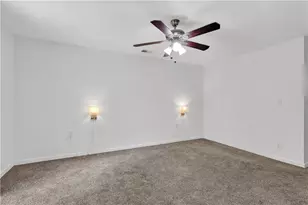 24216 Plantation Dr, Atlanta, GA 30324 - Photo 13