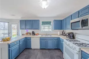 185 Hazelhurst Dr, Covington, GA 30016 - Photo 11