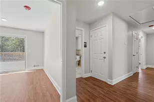 2239 Scenic Dr, Snellville, GA 30078 - Photo 13