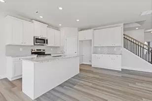 976 Elwood St, Dacula, GA 30019 - Photo 3