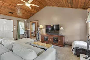 429 Red Oak Ct, Monroe, GA 30655 - Photo 5