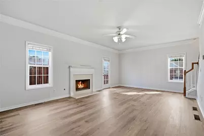 361 Eagle Tiff Drive, Sugar Hill, GA 30518 - Photo 7