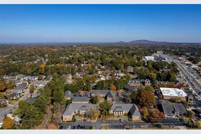 2621 Sandy Plains Road #301, Marietta, GA 30066 - Photo 3