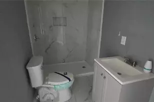 822 Midway St SE, Atlanta, GA 30315 - Photo 9