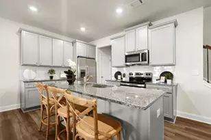 992 Elwood St, Dacula, GA 30019 - Photo 9