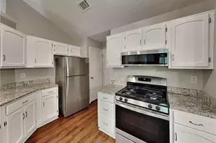 3828 Windmill Cir, Rex, GA 30273 - Photo 5