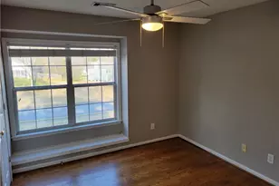 3925 Barberry Ct, Cumming, GA 30041 - Photo 9