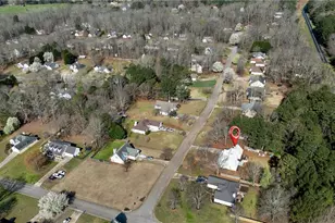 333 Oxford Way, Winder, GA 30680 - Photo 41