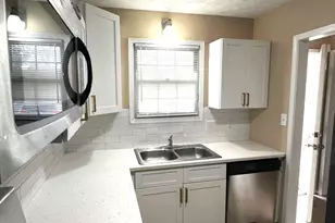 2378 Cove Rd, Lithonia, GA 30058 - Photo 9