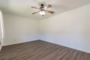 926 Live Oak Ct, Lawrenceville, GA 30046 - Photo 11