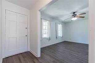 926 Live Oak Ct, Lawrenceville, GA 30046 - Photo 7