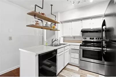 561 Cobblestone Trail, Avondale Estates, GA 30002 - Photo 5