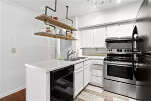 561 Cobblestone Trail, Avondale Estates, GA 30002 - Photo 5