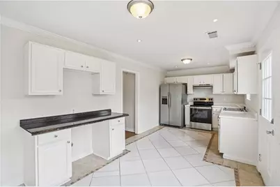 9445 Sleepy Hollow Lane, Jonesboro, GA 30238 - Photo 19