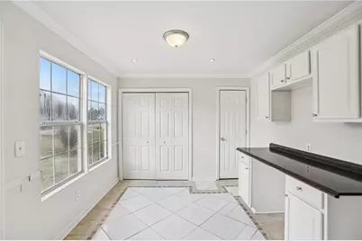 9445 Sleepy Hollow Lane, Jonesboro, GA 30238 - Photo 17