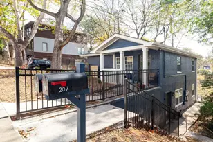 207 South Ave SE, Atlanta, GA 30315 - Photo 3