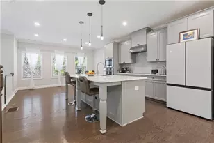 1970 Devonwood Dr, Atlanta, GA 30329 - Photo 13