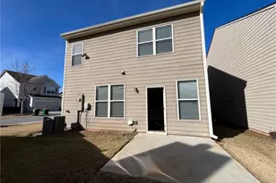 367 Highland Pointe Cir E, Dawsonville, GA 30534 - Photo 15