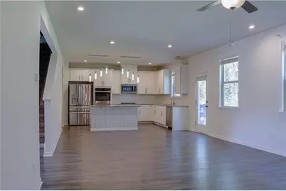 3227 Hidden Valley Circle, Lawrenceville, GA 30044 - Photo 3