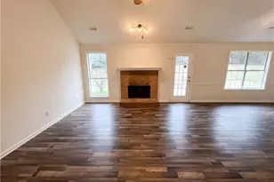 169 Manley Dr, Hampton, GA 30228 - Photo 3