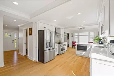 610 Yorkshire Drive, Marietta, GA 30068 - Photo 17