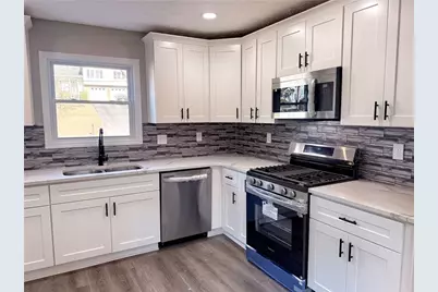 2861 Spring Ridge Circle, Snellville, GA 30039 - Photo 9