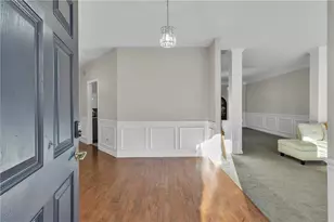 698 Deer Lake Trail, Stone Mountain, GA 30087 - Photo 5